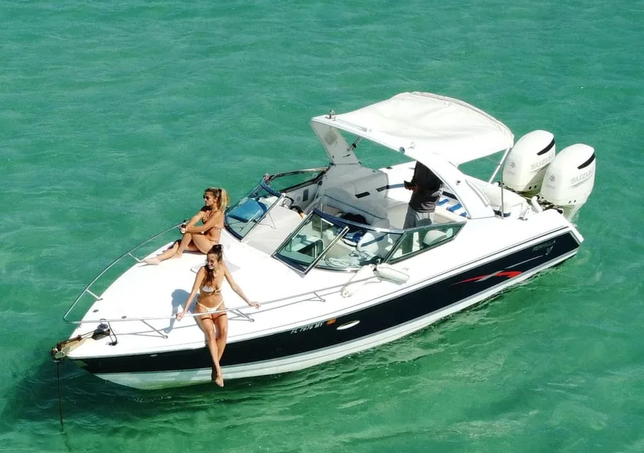 Private Sandbar, Billionaire's Row & Raccoon Island Tour